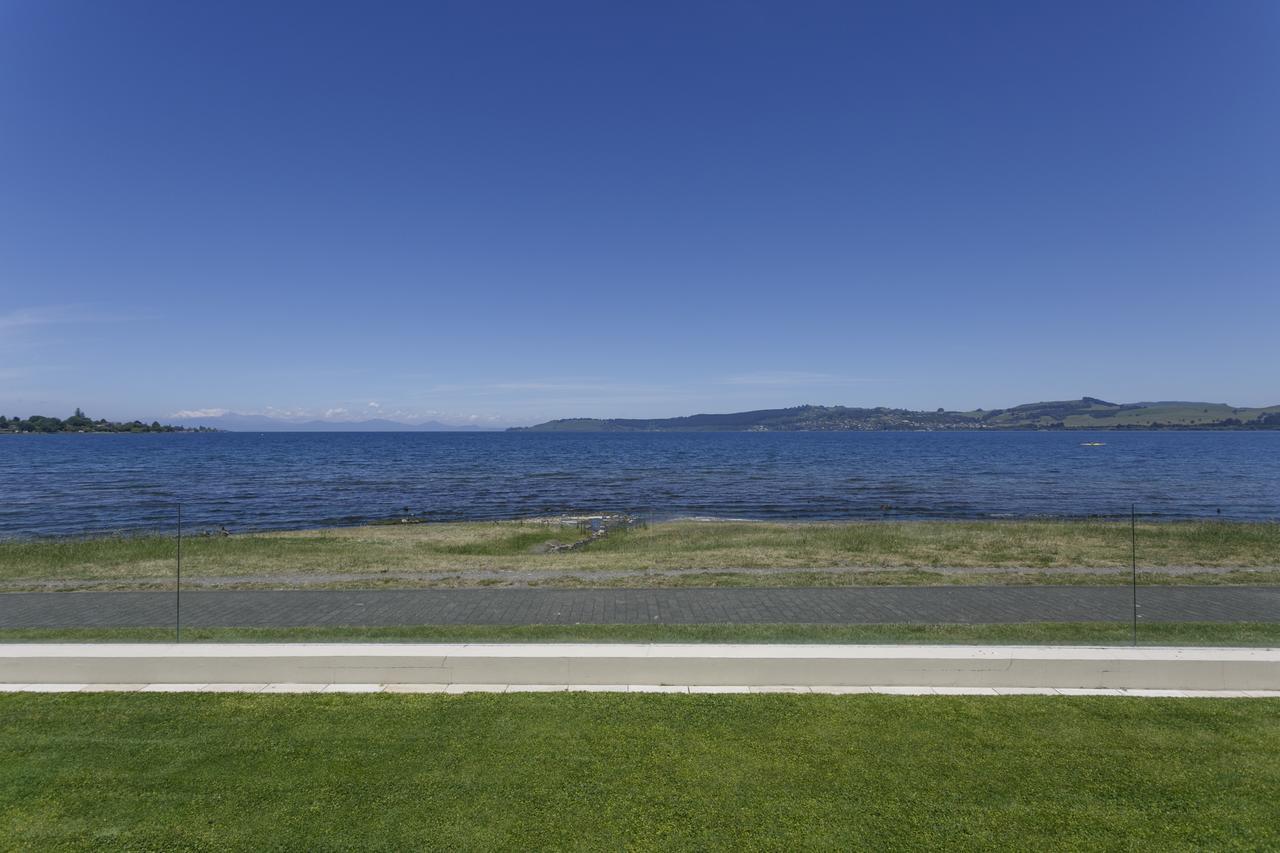 The Reef Resort Taupo Exterior photo