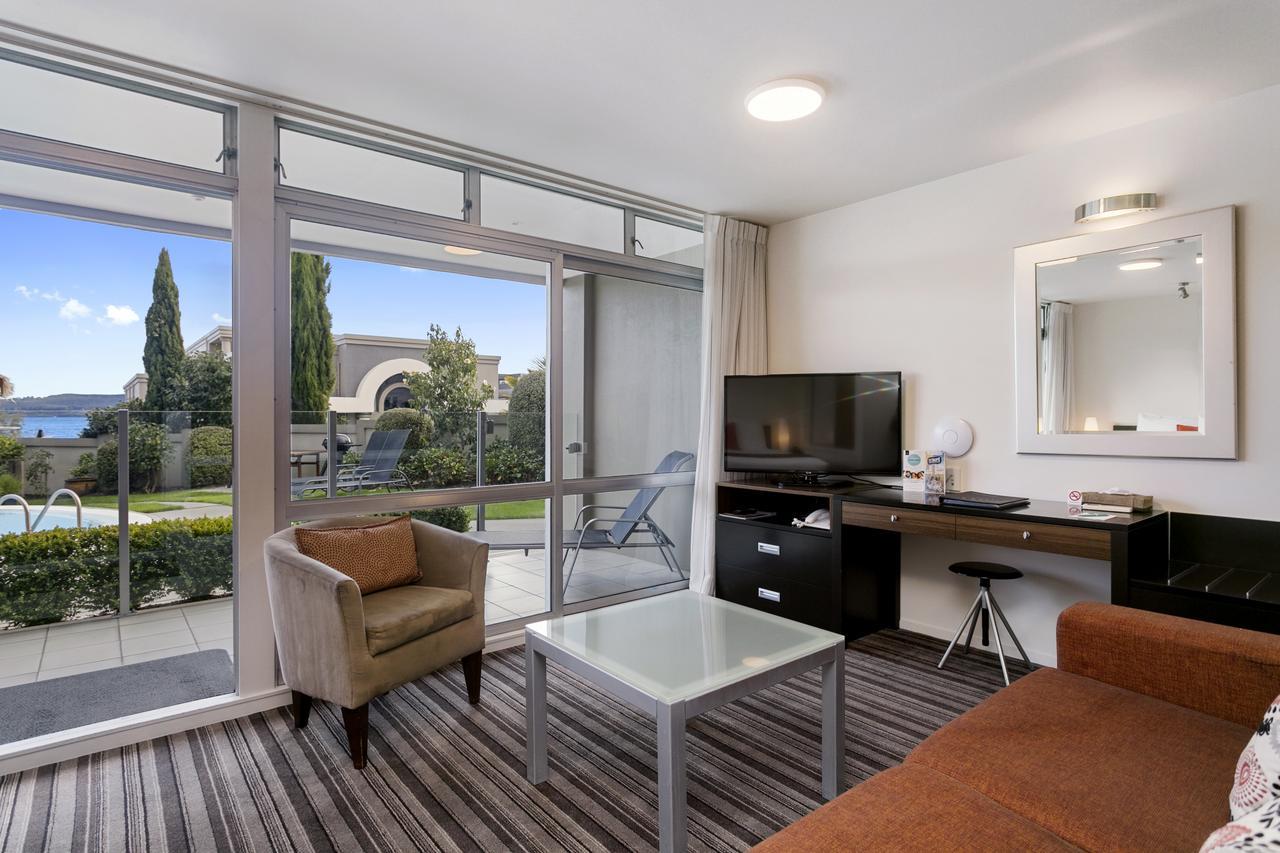 The Reef Resort Taupo Exterior photo